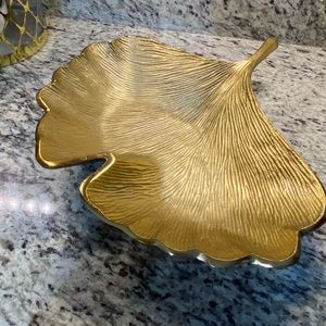 Gold leaf tray